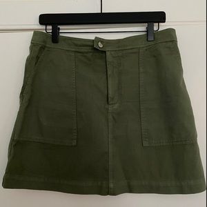 Banana Republic army green mini skirt